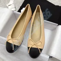 Designer Dancing Shoes Flat Wedge Martin Channel Timber Luxury ￤kta l￤der balettskor L￥g h￤l spetsstarter Grace Cowboy Snow Chain Logo Balance Footwear-1