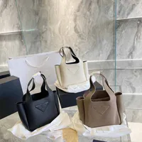 Women Handbag Purses Totes bags cowhide luxury Designer bags mini Leather letter logo female classic Shopping Bag Inner layer of insulation handbags wallet 18cm