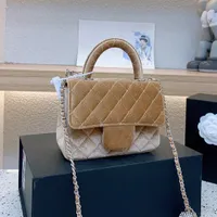 Classic Luxury Designer Shoulder Bags Quilted Matelasse Flap Handbags France Brand Sheepskin Pattern Gold Hardware Chain Crossbody Bag