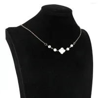 Choker Fashion Design Women Stone Natural Stone ￠ quatre feuilles Collier de pendentif Collier Turquoises Bijoux de f￪te en cuivre en cuivre cristallin