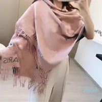 2022 New Luxury V Scarf Cashmere Thick Shawl Women Long Winter Wram Pashmina Wraps Hijab with Tassel Bufanda Foulard 00