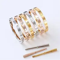 Pulseiras de moda pulseira pulseira parafuso de parafuso de titânio parafusos de manguito de aço para mulheres designers de luxo puxador de fenda de fenda pulseiras para homens judeus