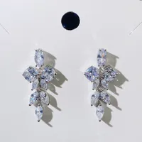 Nieuwe sprankelende luxe sieraden 925 Sterling Silver Marquise Cut White Topaz CZ Diamond Women Flower Fashion Stud Oorring voor Lover's Gift