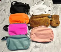最新のLu Teedy Everywhere Belt Chest Bag Luxury Nylon Villus Fanny Packs Women's Men Designer Bum Bag Bumbag Hot Yoga Crossbody Waist Bags Metal Logo Handbag