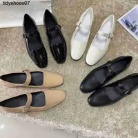 The Row Shoes Women Seth French Word Pasp Mary Jane Buty Flat Condytualne buty Single Single Black White