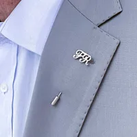 Pinos broches personalizados personalizados 1-3 letra de colarinho de colarinho nome de pino brocheto de aço inoxidável pendente Men Lel Badges Jewelry para L221024