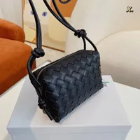 Women Handbag Designer Tofu Bag العلامة التجارية الجديدة الكلاسيكية الأصلية حزام الكتف حقيبة 5A من المألوف أعلى محفظة