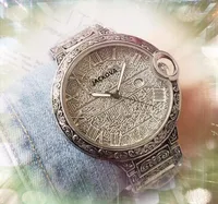 Big Roman Dial Business Men Regarde 48 mm Chronograph Quartz Mouvement en acier inoxydable Gravé Fleurs Crystal Mirror Crystal Wristwatch Logo personnalisé