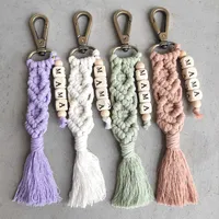 Keychains Wood Cube Pärled Mama KeyChain Macrame Boho Style Weave Fringe Tassel Key Chain Bag Accessories Mother's Day Gift G221026
