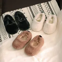 Zapatos planos Mantenga los niños calientes zapatos de ocio Invierno Baby Girl Princess Shoes Botthip Facke Fur Fur Boots SMM006 L221012