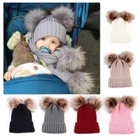 CAPS HATS Söt stickad barnhatt med en halsduk dubbel boll faux päls hattar halsdukar sätter vintertillbehör för baby sjaal muts barn l221028