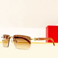Man Carti Glasses Designer óculos de sol mulheres Moda Moda sem moldura Coating Buffalo Horn Sunglass UV400 Evidência óculos de madeira Mente