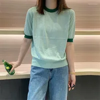 Camisetas femininas T-shirt de manga curta Mullicolor Women Women Summer Camiseta fofa Camiseta verde listras listradas