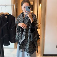 Women Scarf Embroidery Silk Winter Scarves Full Letter Printed Foulard Satin Square Head Women Luxury Designer Shawls Soft Touch Pashmina