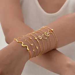 Foto gratuita di abbigliamento elegante, accessorio, alla moda, allegro