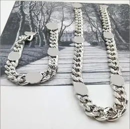 Collana lunga di gioielli con ciondolo girocollo in piuma di velluto da donna punk acquista in modo economico - spedizione gratuita, recensioni reali con foto