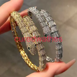 18 Karat Gold Bangle Bracelets Solid 18K Yellow Gold From