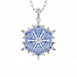 Huan orecchini a bottone con fiore di cristallo estetico donna orecchini a forma di fiocco di neve romantico in pietra bianca CZ accessori per l'orecchio abbaglianti  36