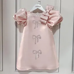 Y19061801 Abi Da Ragazza Di Fiori Bambini Abo Da Sera Lungo Con Maniche In Pizzo Matrimonio, Comunione, Compleanno Taglie 9 10 12 14 Anni Da 8,59 € | DHgate