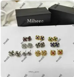 Orecchini A Perno Quadrati 7 Mm - Zirconia Cubica Taglio Principessa In Argento 925, 13 Colori