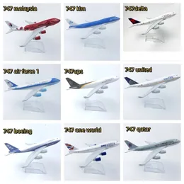 Diecast 1/150 Ölçek 47cm Pan Am Boeing 747 Hafif Yi TL5,354
