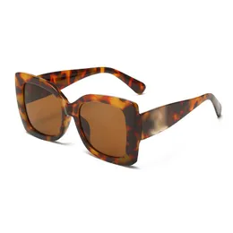 男性のためのサングラス贅沢な楕円形のデザイナー夏の色の変化偏光メガネウォーターシルバーレトロ特大のサングラス