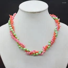 Gargantilha O Colar Mais Lindo Para Mulher. Coral Irregular Natural e Pérola Barroca 19"