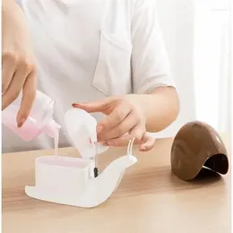 Płyn mydełka dozownik łazienki Dostarcza kreatywne ślimak