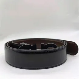 مصمم الحزام الفاخر Ceinture Leather Belts المصممون للرجال 3 ألوان متوفرة Big Buckle Chastity Top Fashion Mens Cintura Widt236K