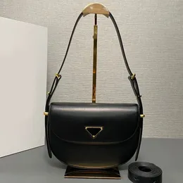 10A Designer-Tasche, Umhängetasche, Halbmond-Handtasche, Halbmond-Umhängetasche, Rindsleder, hochwertiges Metall-Hardware-Zubehör, verstellbare Schultergurte, Tragetasche