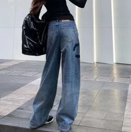 2024 Women 's Jeans High-Waisted Designer Straight-Through Wide Leg Pants Show Thin Women 캐주얼 바지 크기 S-L-