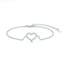 Nuovo arrivo gioielli cavi placcati in platino argento 925 a forma di cuore braccialetto regolabile con diamanti Moissanite personalizzato per le donne