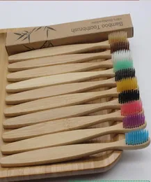 10pcs متعاقد مع الخيزران الطبيعية الملونة مجموعة فرشاة الأسنان الأريكة Bristle الفحم الأسنان تبيي