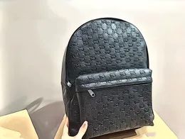 Borsa da donna zaino AAA di alta qualità 2024 Nuova tendenza personalizzata Cross border PU morbida pelle lettera in rilievo moda viaggio piccolo zaino