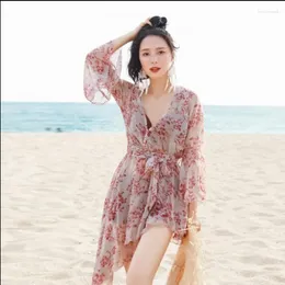 Kvinnors badkläder 3st plus size Women Swimsuit Sexig badkjol Summer Beach Wear Korean Style Baddräkt 3xl Bikini Set Tankini 2024
