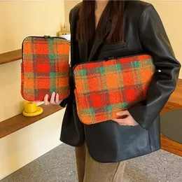 INS PLAID Laptops Bag Notebook Case Tablet Cover Hylsa 10 "11" 13 "14" Tillbehör Matebook Retina 14 tum Laptop Case 231229