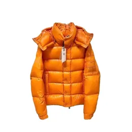 Diseñador Mon 70 aniversario para hombres Chaqueta acolchada de invierno Abrigos Acolchados y engrosados Chaqueta cortavientos Clásico Marca de Francia Cremallera con capucha Materia cálida 3MMX6