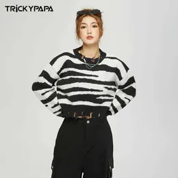 TKPA American contrasting striped short sweater for women's 2023 winter new lazy and spicy girl style open waist knitted top