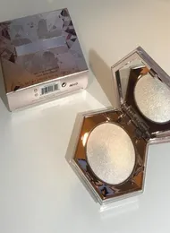 Maquillaje destacado, resaltador de cara de diamante, polvo para pastel, cuántos quilates, piel superfina 3D, cosméticos para resaltar 247I2532549