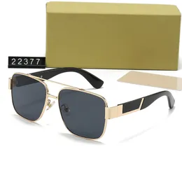 Gafas de sol de diseñador para hombres, mujeres, vintage, con marco de metal, letras de moda con caja original, vacaciones de conducción de verano B22377