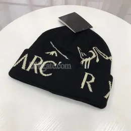 Tasarımcı Şapkası Erkek Beanie Kadın Erkekler Kafatası Kapağı Sınırsız Kış Şapkası Sıcak Çok Çarşamba Kepi Koru Lüks Kaşmir Sonbahar Örme Şapka Beanies Şapka İçin Şapka Hat Beanie