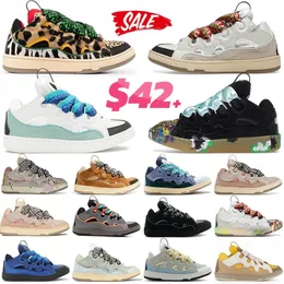 lusso Pelle Curb Straordinaria goffratura uomo donna Hightop Designer Scarpe eleganti Lavina Curbs Mocassino Lavine Sneakers Piattaforma in gomma Lavins Coach Trainer