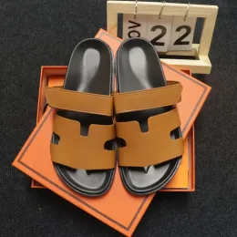 Pantofole da donna di marca Chypre Sandalo diapositive Pantofole di design di lusso suole sandali da spiaggia casual estivi pantofole in vera pelle scarpe di fabbrica taglia 35-42 con scatola