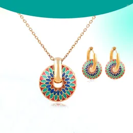 Anhänger Halsketten Frauen Retro Tropfende Glasur Gänseblümchen Muster Kette Langlebige Farbe Gemalt Halskette Ohrring Schmuck Set Bunte Runde