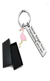 Keychains Motivational Flamingo Keychain Nunca olvides lo llameante que eres el anillo de llave redonda Fred25216055