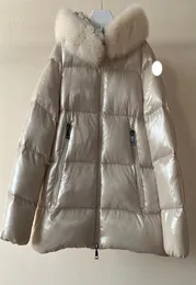 세리퍼 디자이너 여성 039S 다운 재킷 자수 배지 겨울 코트 여우 모피 여자 겨울 코트 4903025