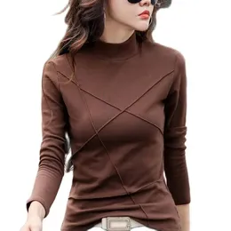 T-shirt TuangBiang 2022 Vrouwen Dikke Wol Katoenen T-shirts Slanke Mode 3D Geribbelde T-shirts Hoge Kwaliteit Warm Houden Herfst Winter Koffie tops