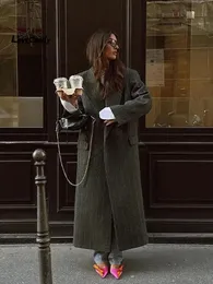 Cappotto lungo di lana oversize vintage da donna Moda bavero Cappotto addensato a righe grigio Autunno Inverno Lady Giacca streetwear allentata 240102