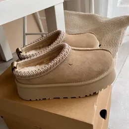 Mirad Tasman Stivali da donna Pantofole in erba peluche color crema Suola spessa 2023 Autunno/Inverno Stile etnico TAZZ Pantofole Borsa in lana Pantofole autunnali Taglia 35-44 con scatola