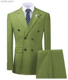 Mäns kostymer Blazers Olive Green Men's Suit 2 Pieces Pinstripe hacked Lapel Tuxedos Groomman For Wedding New BurgundyBlazer+Pants Q230103